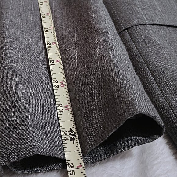 Garrison Park Men 2 Piece Light Bluish Gray Suit        40R - Picture 14 of 15
